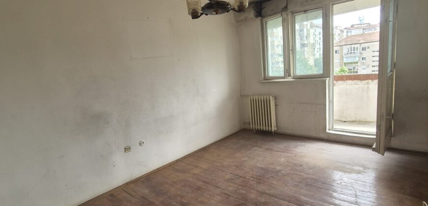 Vindem Apartament 3 Camere, tip AN, Bulevardul Ștefan Cel Mare,Oradea