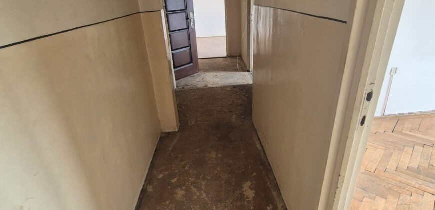 Vindem Apartament 3 Camere, tip AN, Bulevardul Ștefan Cel Mare,Oradea