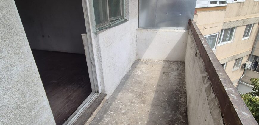 Vindem Apartament 3 Camere, tip AN, Bulevardul Ștefan Cel Mare,Oradea