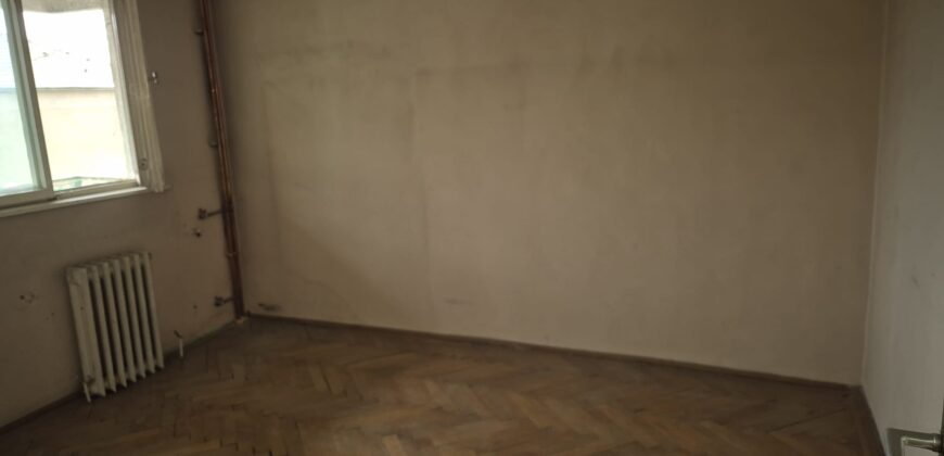 Vindem Apartament 3 Camere, tip AN, Bulevardul Ștefan Cel Mare,Oradea