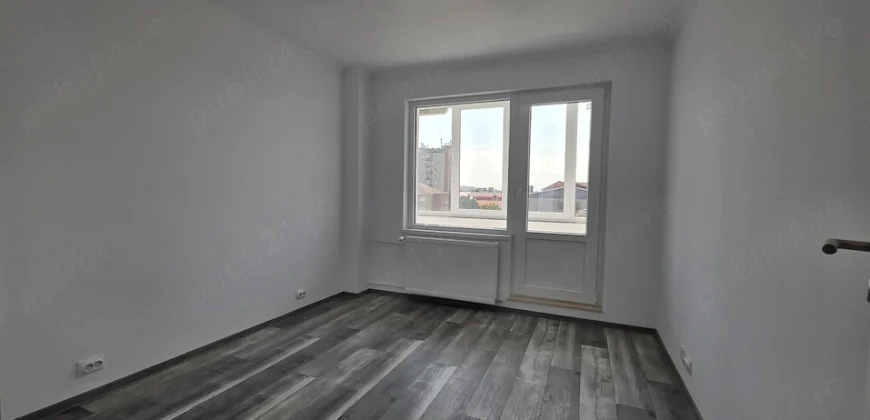 Vindem apartament 3 camere, decomandat, complet renovat Ioșia, str. Al. Cazaban