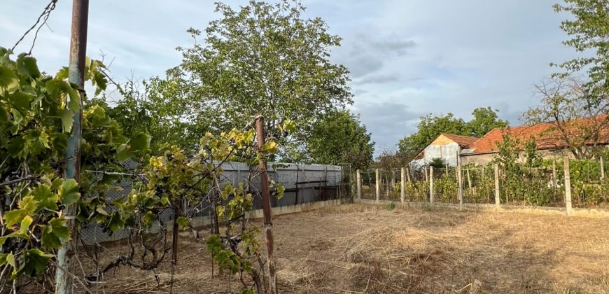 Vindem casa 3 camere, teren 521 mp, Oradea Oncea 99.000 Comision 0