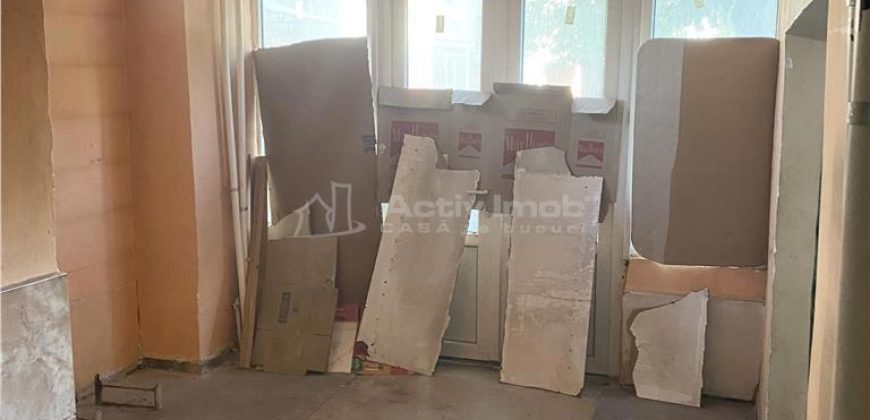 Vindem Spatiu Comercial 54 mp – Calea Aradului – Iosia