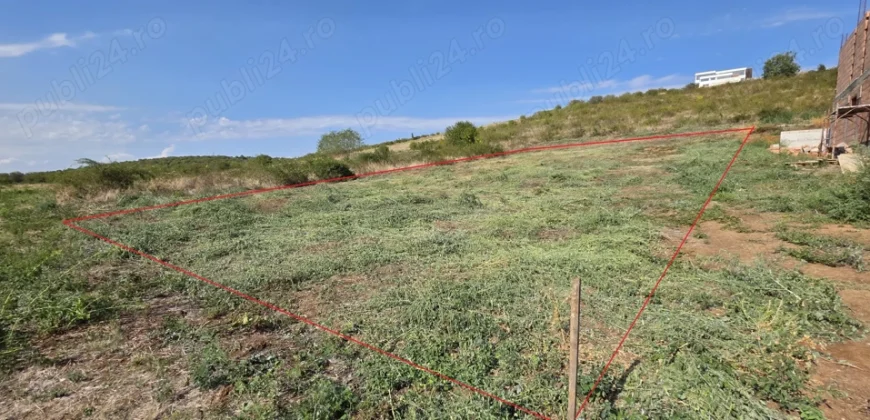 Vindem parcela teren intravilan de 841 mp in Oncea